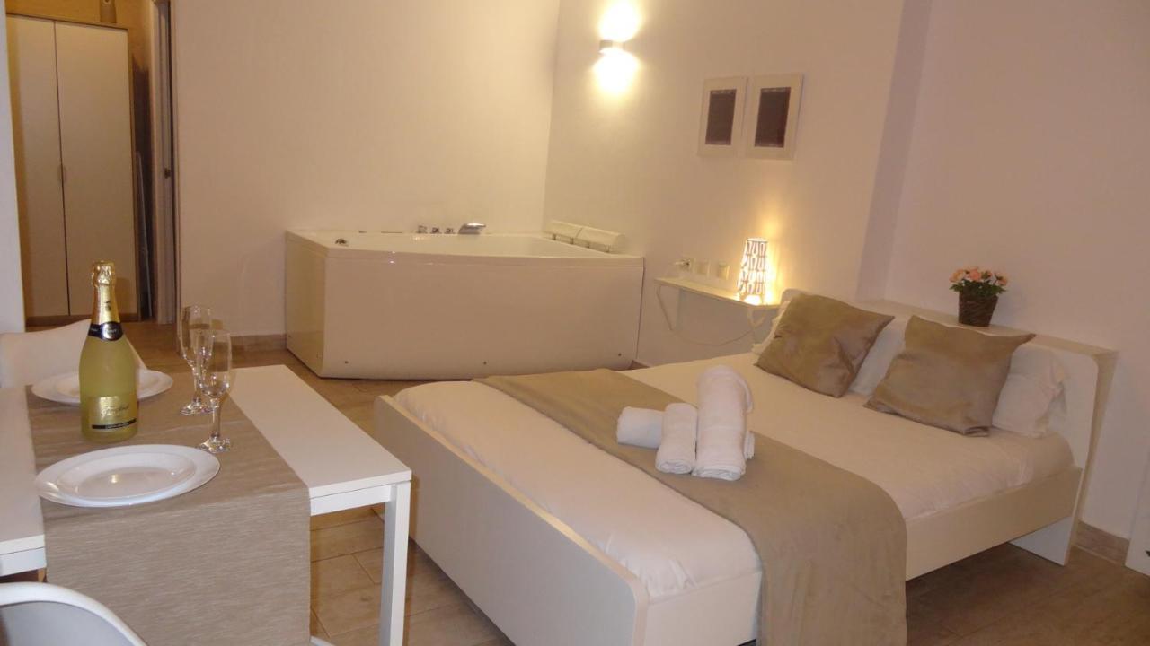 Cozy Rooms 67 Valencia Bagian luar foto