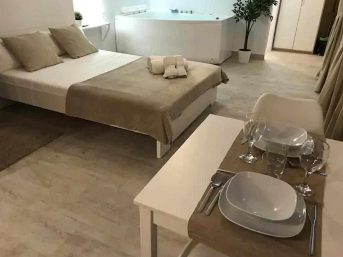 Cozy Rooms 67 Valencia Bagian luar foto